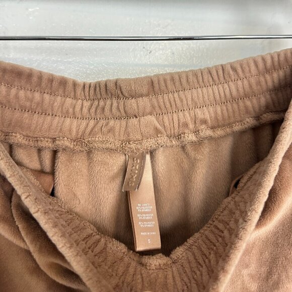 SKIMS Velour Fleece Wrap Sleep Set in Sienna Size Small - Picture 10 of 11